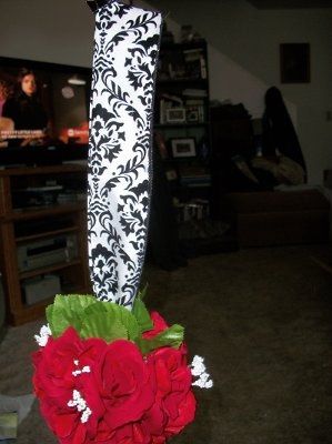 Have any of you made your own Kissing Balls? ....Updated, with **pics** Heres mine!