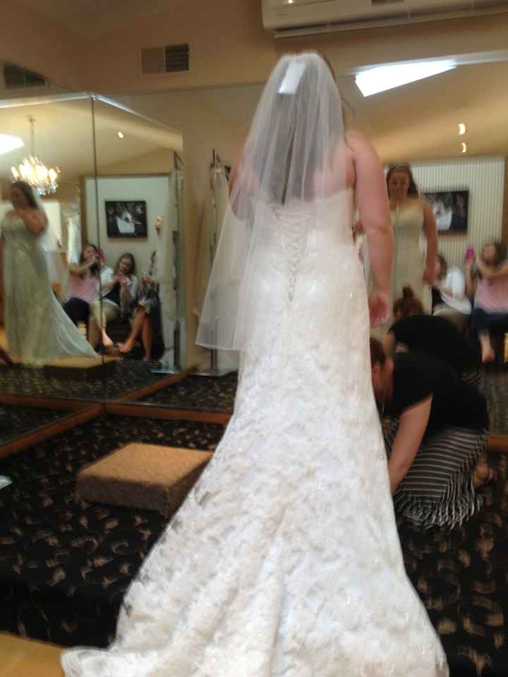 Can i see some dresses?!?!?!?