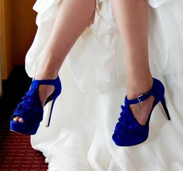 What color shoes should I wear?