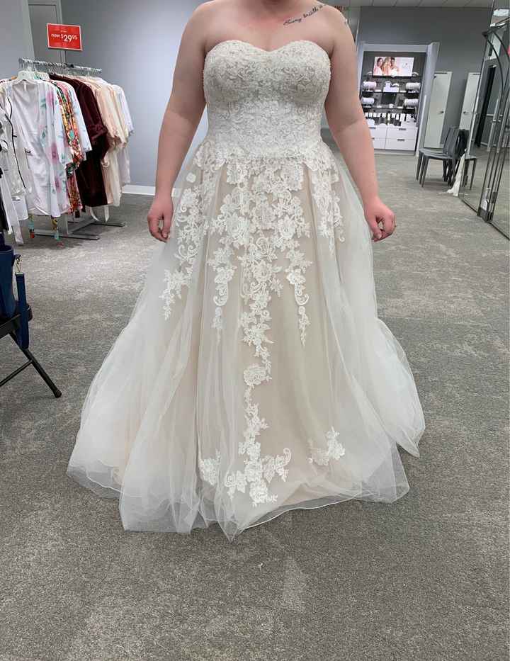 Show me your ball gowns! - 1