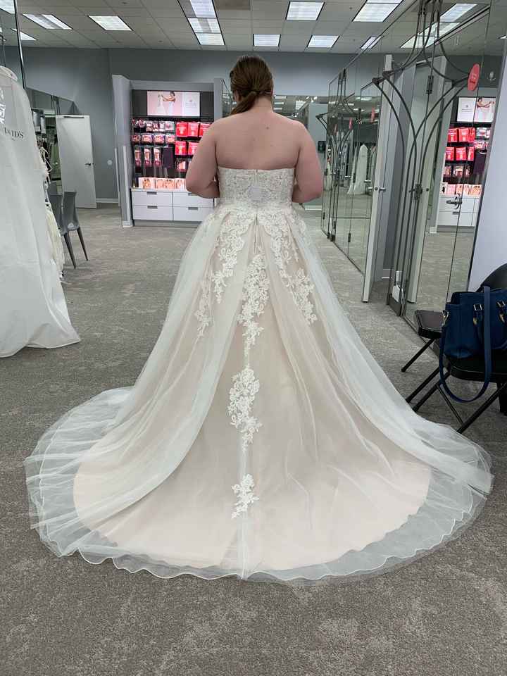 Show me your ball gowns! - 2