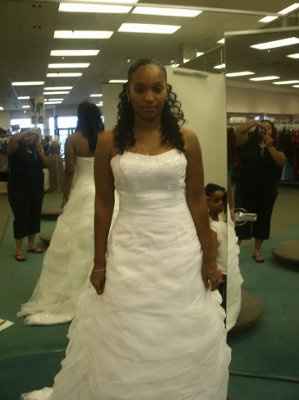 dress pic :) finally