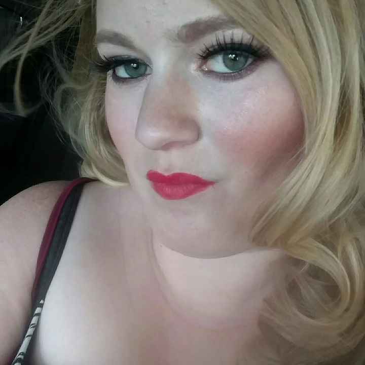 Boudior hair and make up