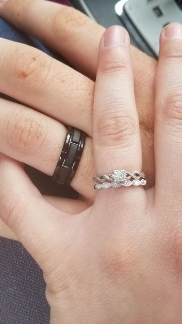 Small/tiny engagement and wedding rings? Let's show them off! 4