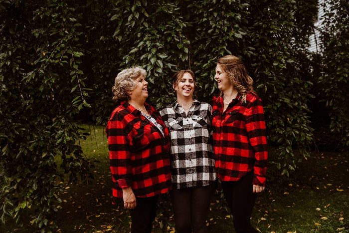 My mom, sister (MOH) and I! The most important people in my life!