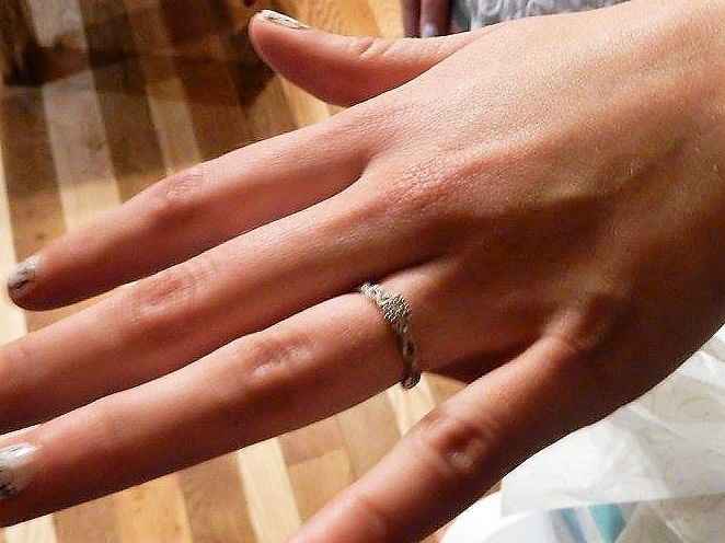 Small diamond ladiessssss.....Let me see those small diamond halo's (half carat and lower)