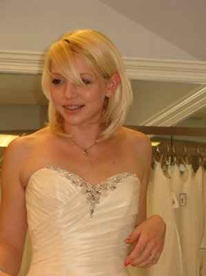 I picked my dress!!! Pictures :)