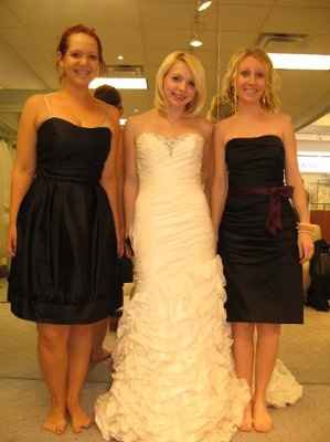 I picked my dress!!! Pictures :)