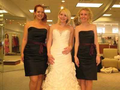 I picked my dress!!! Pictures :)