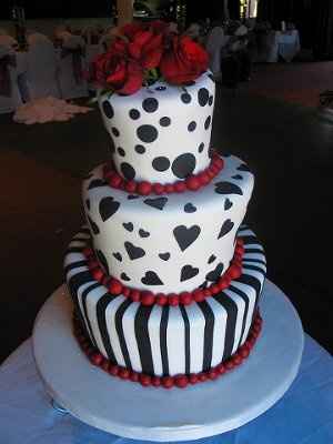Can I see your wedding cake?