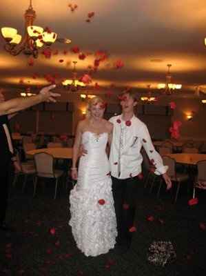 We got Married!  Pictures!