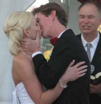We got Married!  Pictures!