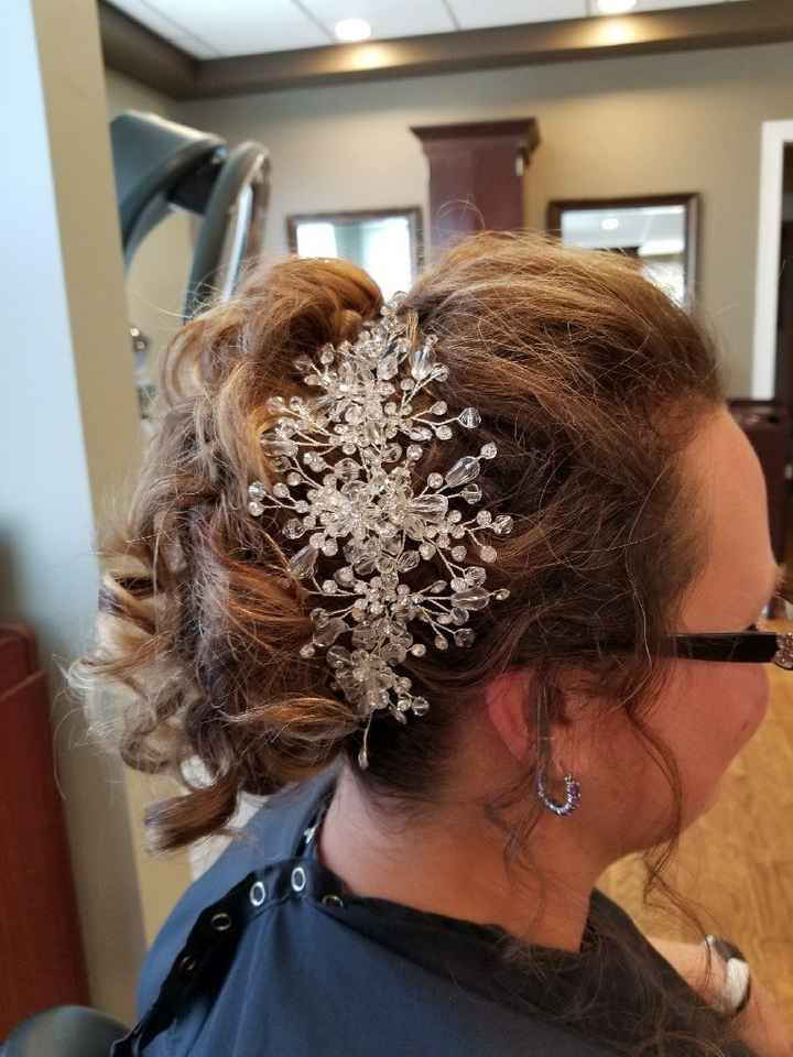 My hair and makeup trial!! Good and bad - 5