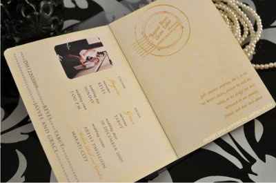 I think I found my wedding invitation (design) ^__^