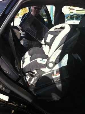 BR: Buying baby's car seat - online or in-store?