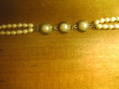 Argh!!! Can't seem to find jewelry for my dress! Please post yours...