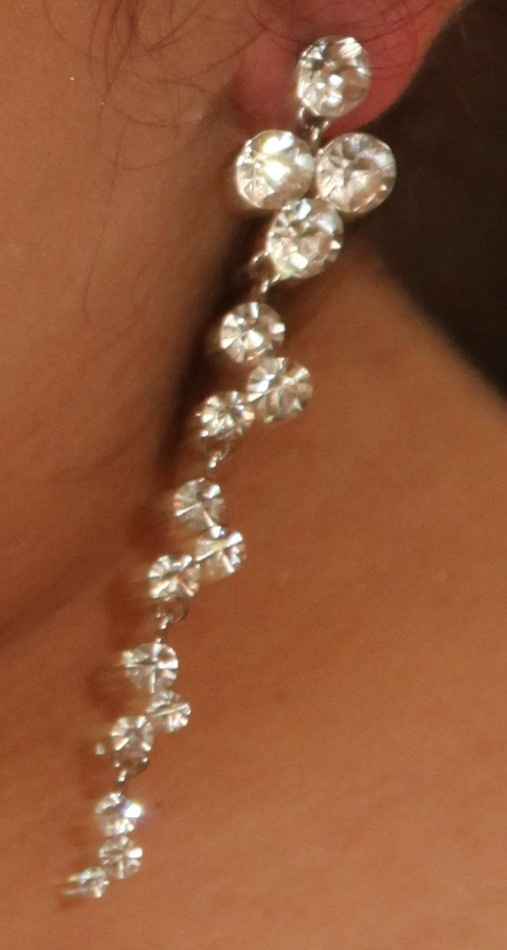 Let's see your earrings!