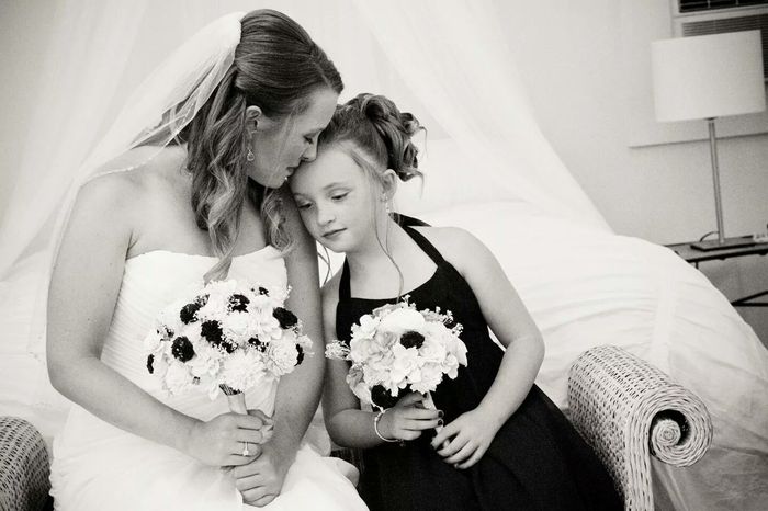 Did you wear your hair down for your wedding? Are you planning to? Pics?