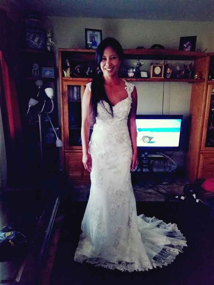 PreOwnedweddingdresses.com