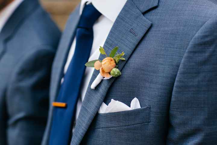 boutonnieres necessary?