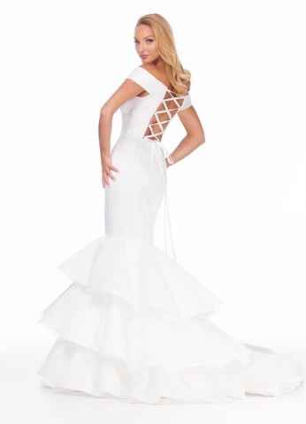 Help me decided which dress! - 3