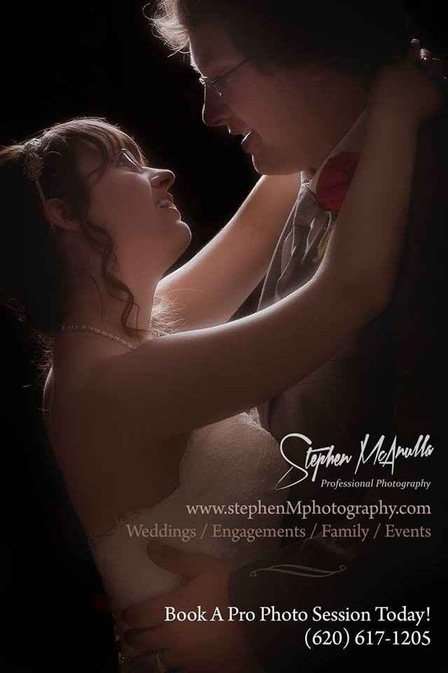 I'm baaaaaaack & married! (One picture!)