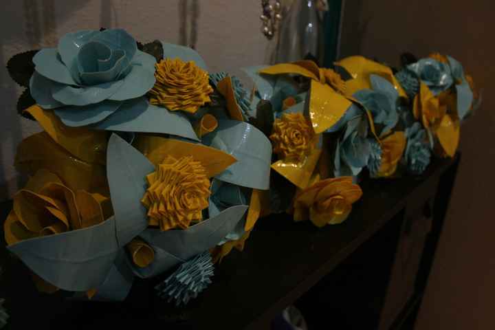Duck tape flowers