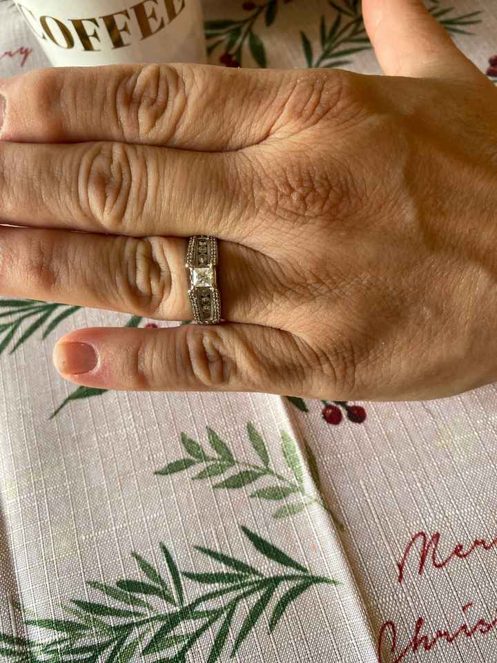 Brides of 2022! Show us your ring! - 1
