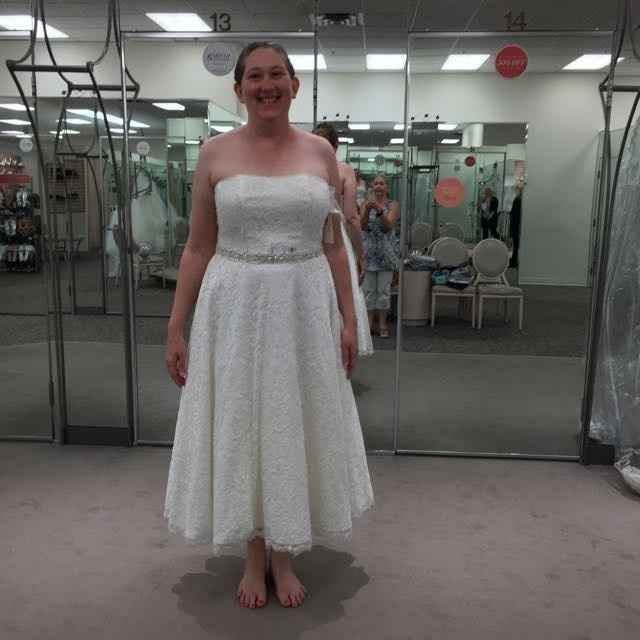 TGIF.....show me your pretty dresses! :+)