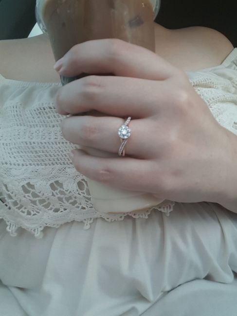 Small diamond ladiessssss.....Let me see those small diamond halo's (half carat and lower)