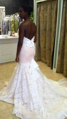 I need more dress porn in my life...
