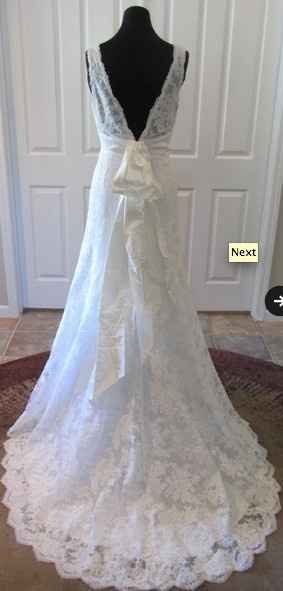 Who designed your dress?