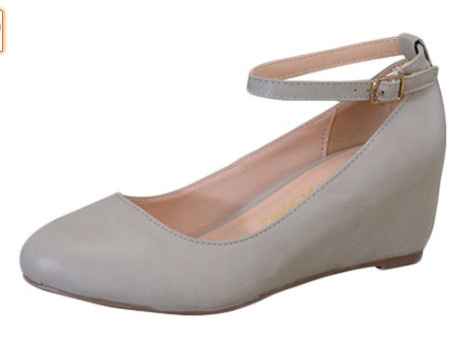 Anybody wearing mid sized heels??