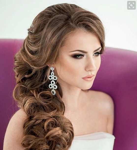 Best hairstyle with my dress?