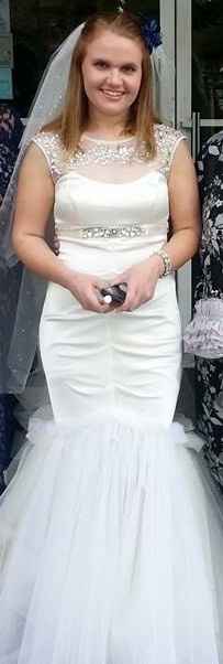 Let me see YOUR dresses ladies!