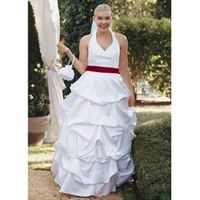 What does your dress look like? Post pics or give style number. I want to know what the trend is!