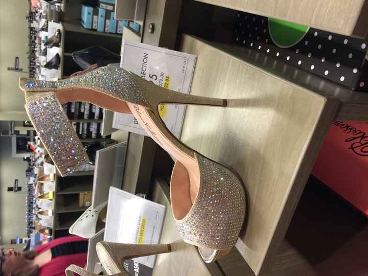 Show off your shoes ladies.