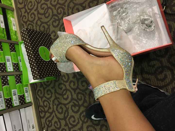 Show off your shoes ladies.