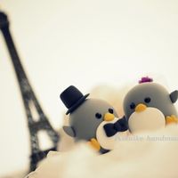 Spinoff:  Does your caketopper look like you?