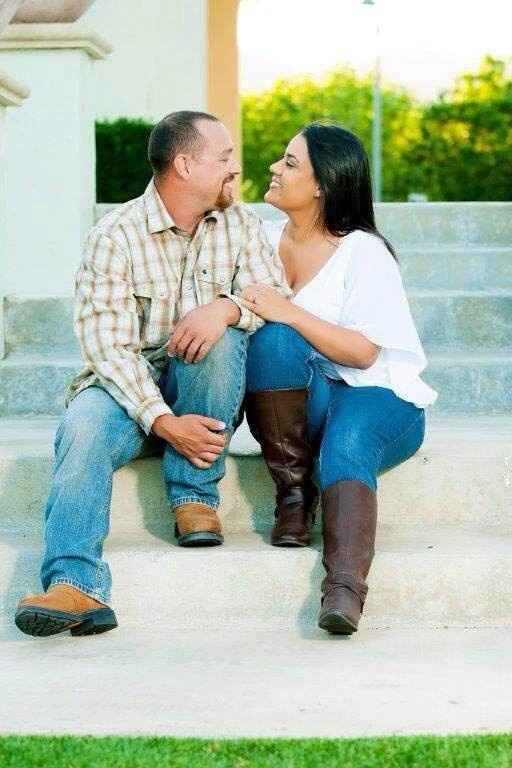 Engagement photos... what did you wear?