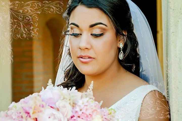 can i see pics of your wedding day makeup!!