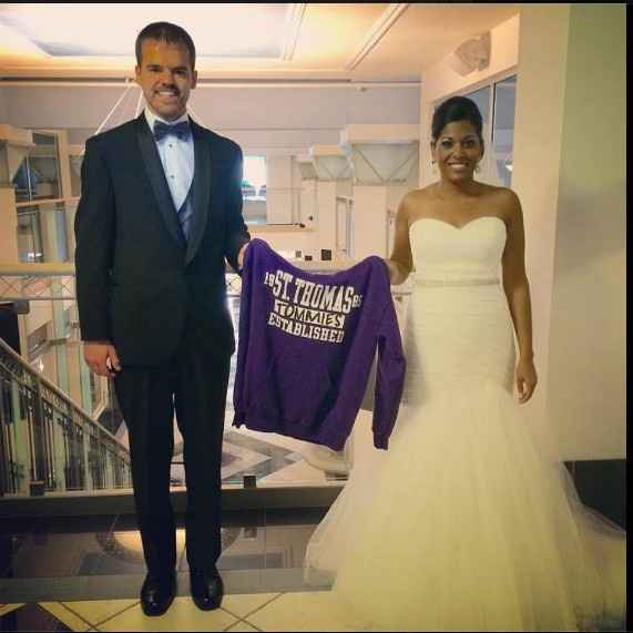 Brides with form fitting dresses