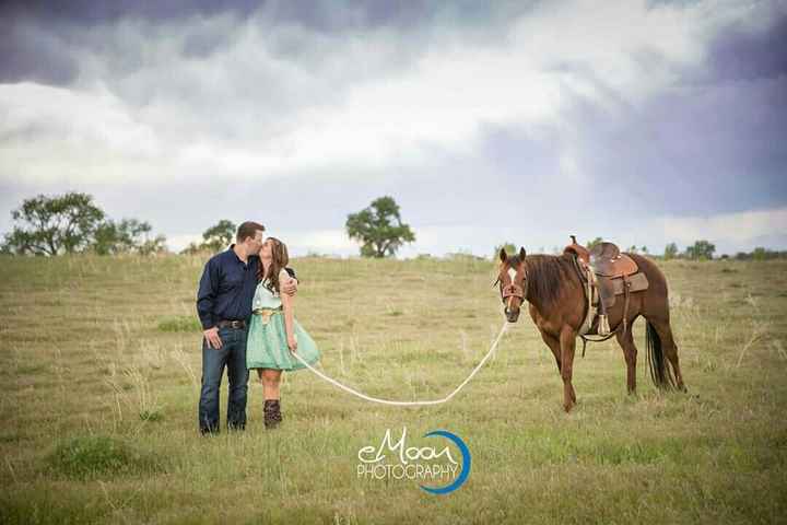 I got my engagement pictures back!!