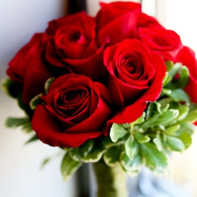Has anyone done their own wedding bouquets?