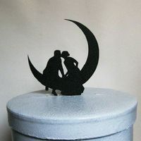 Cake topper