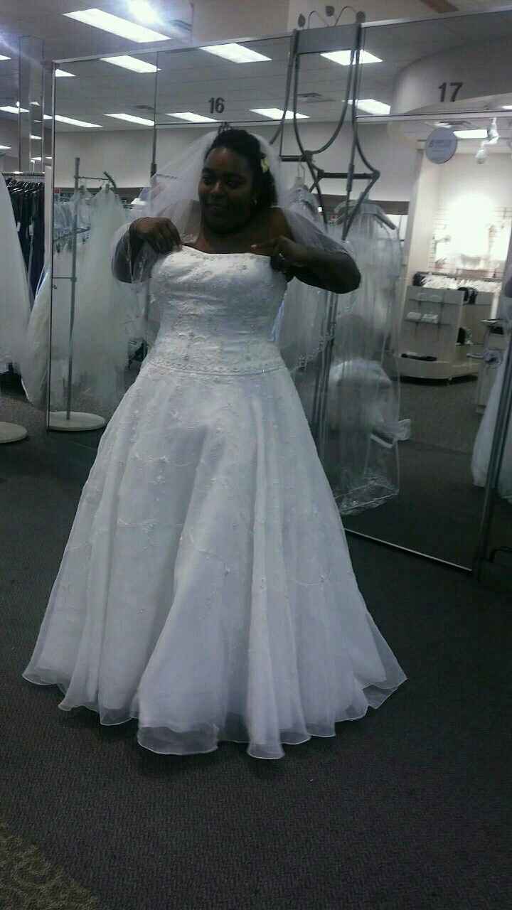 Show off your dress!!