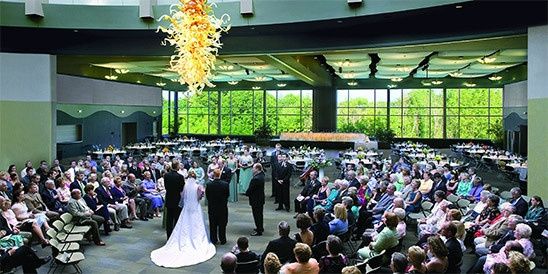 Hey MI brides: Frederick Meijer Gardens or the Amway Grand? Why?