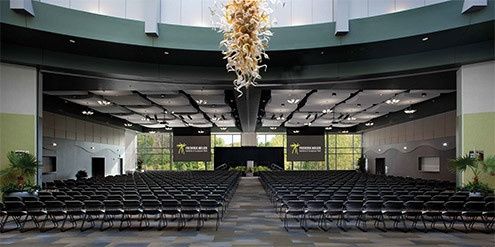 Hey MI brides: Frederick Meijer Gardens or the Amway Grand? Why?