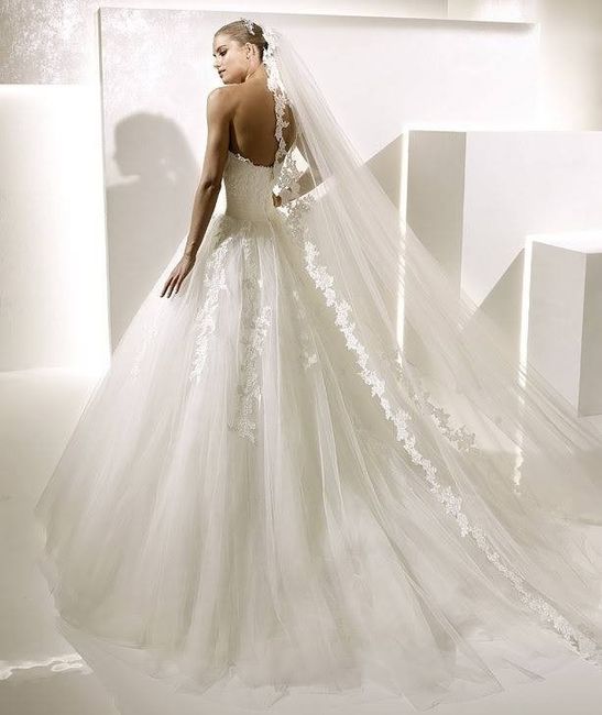 Can you I.D. this 2012 La Sposa gown's serial number? My friend is having a gown EMERGENCY! :(