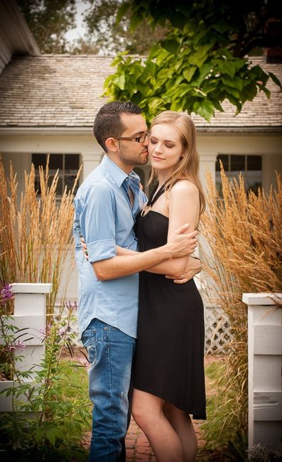 I finally got my ENGAGEMENT PHOTOS! :) (Pic heavy!!!)